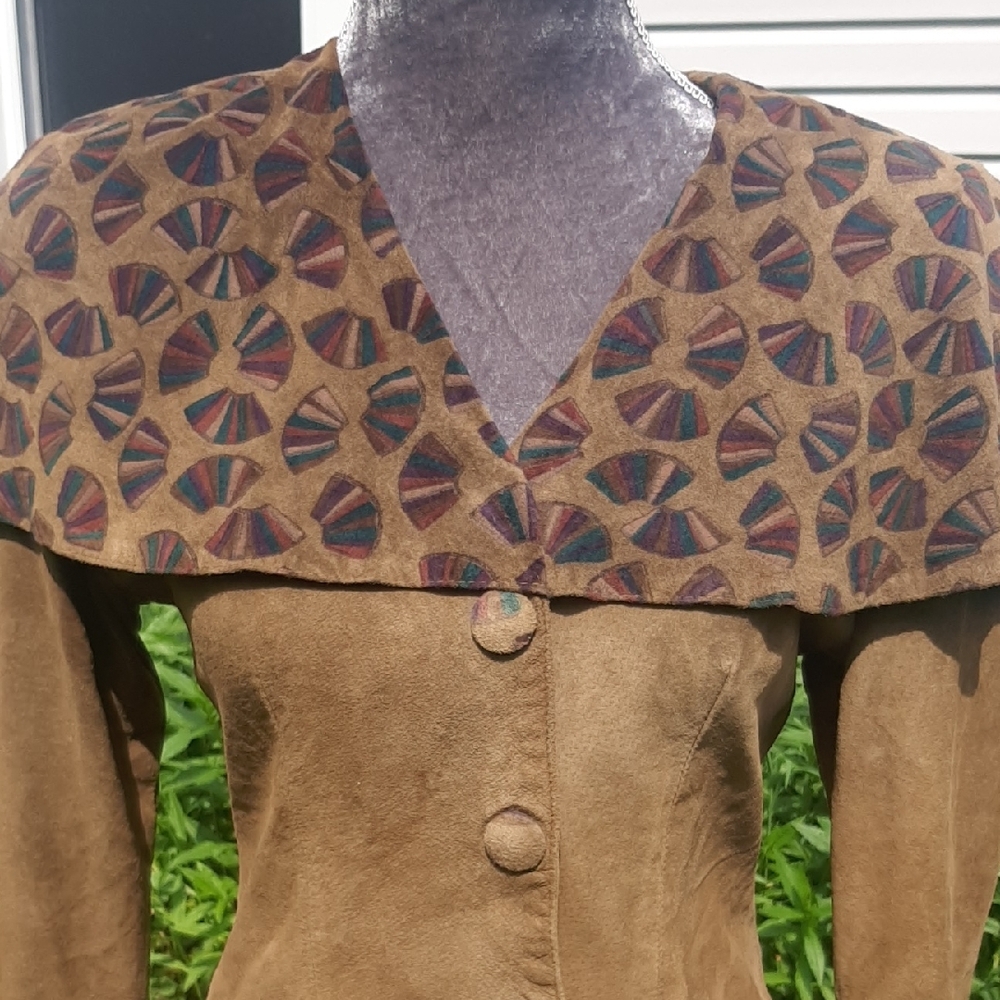 80's🤎DANIER🤎SUEDE Military Green Jacket with Attached Hand Painted Caplet SZ S - Picture 6 of 16